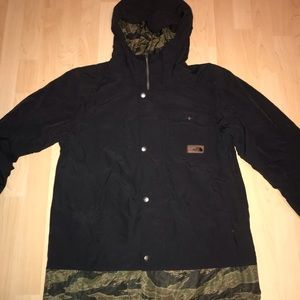 North face Men’s Snowboarding jacket